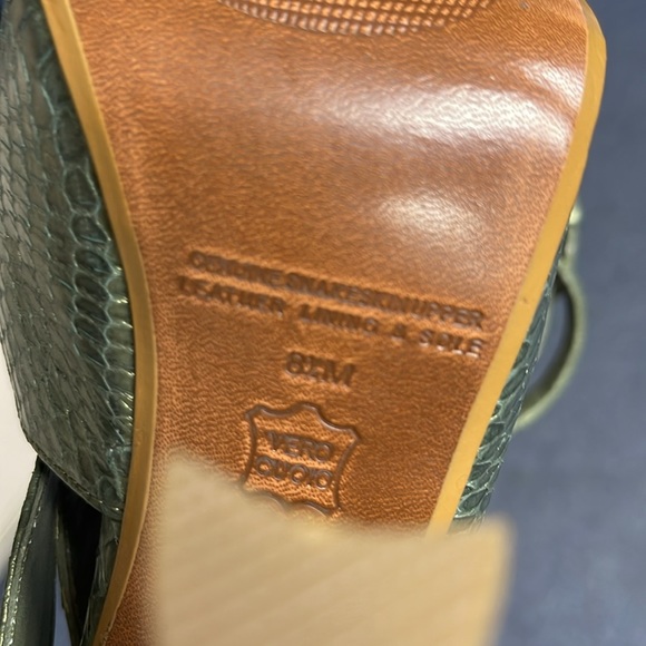 2000~NWT Leon Max Snakeskin Heels Shoes - Picture 8 of 9